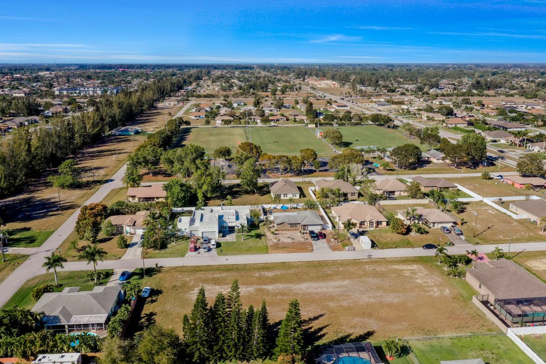 1620 SW 27th Terrace, Cape Coral, FL 33914