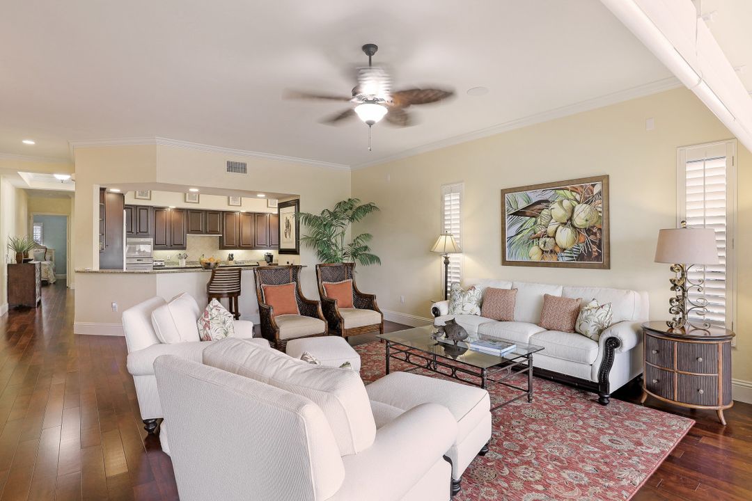 385 Sea Grove Ln #201, Naples, FL 34110