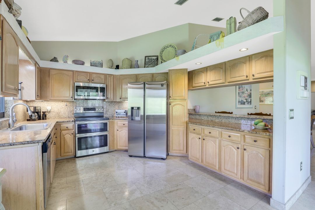 16540 Heron Coach Way #405, Fort Myers, FL 33908