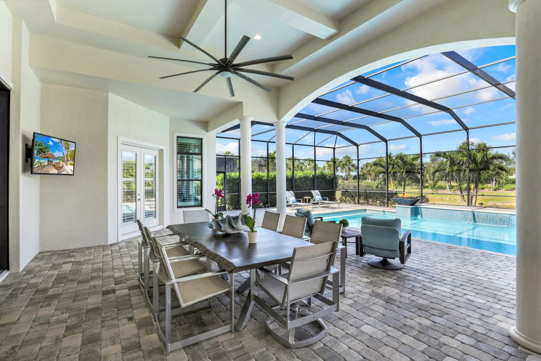 9011 Arrezo Ct, Naples, FL 34119