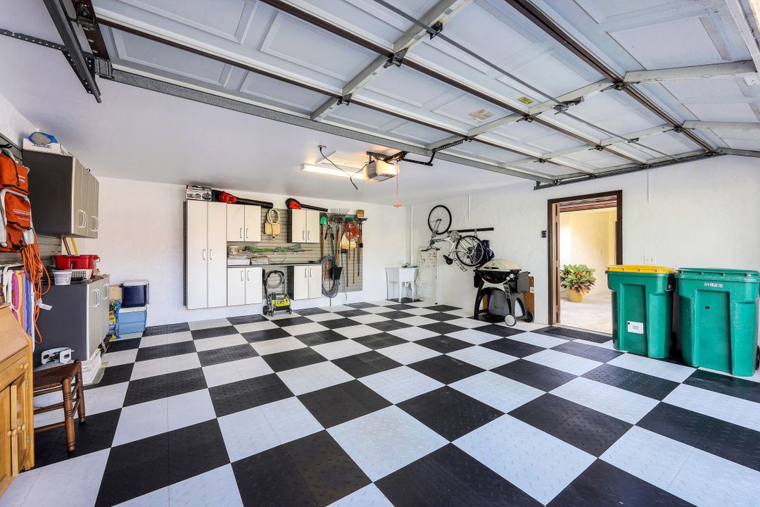 2128 Buckingham Ln, Naples, FL 34112