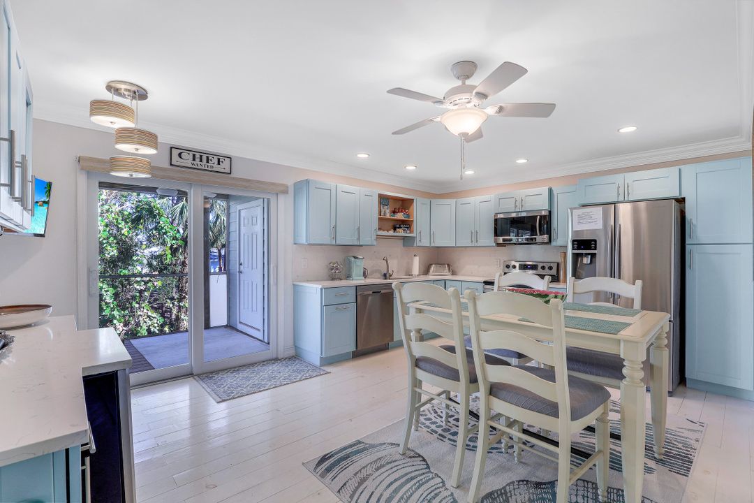 4060 Rita Ln, Bonita Springs, FL 34134