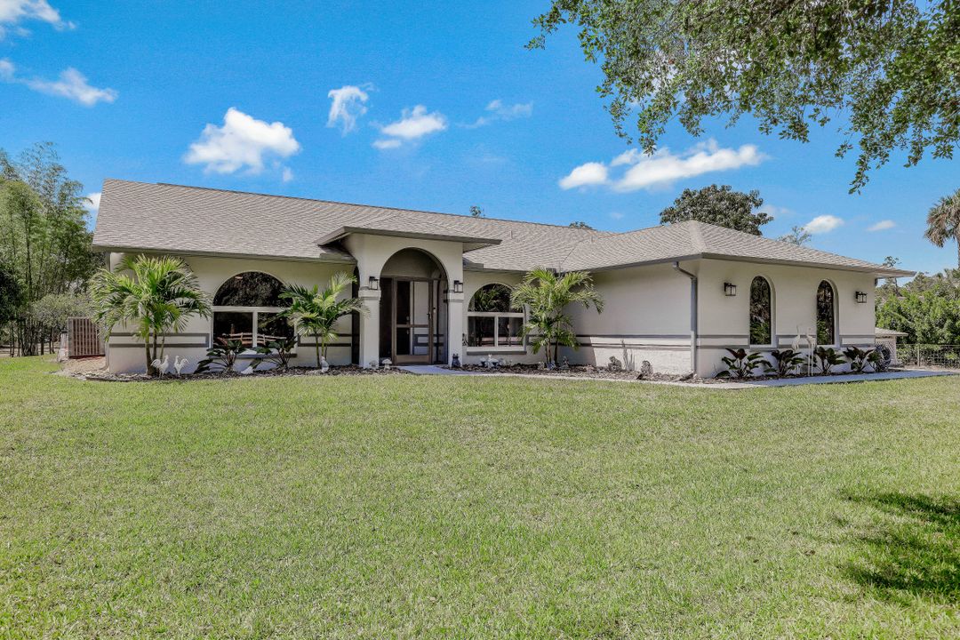 4530 7th Ave SW, Naples, FL 34119