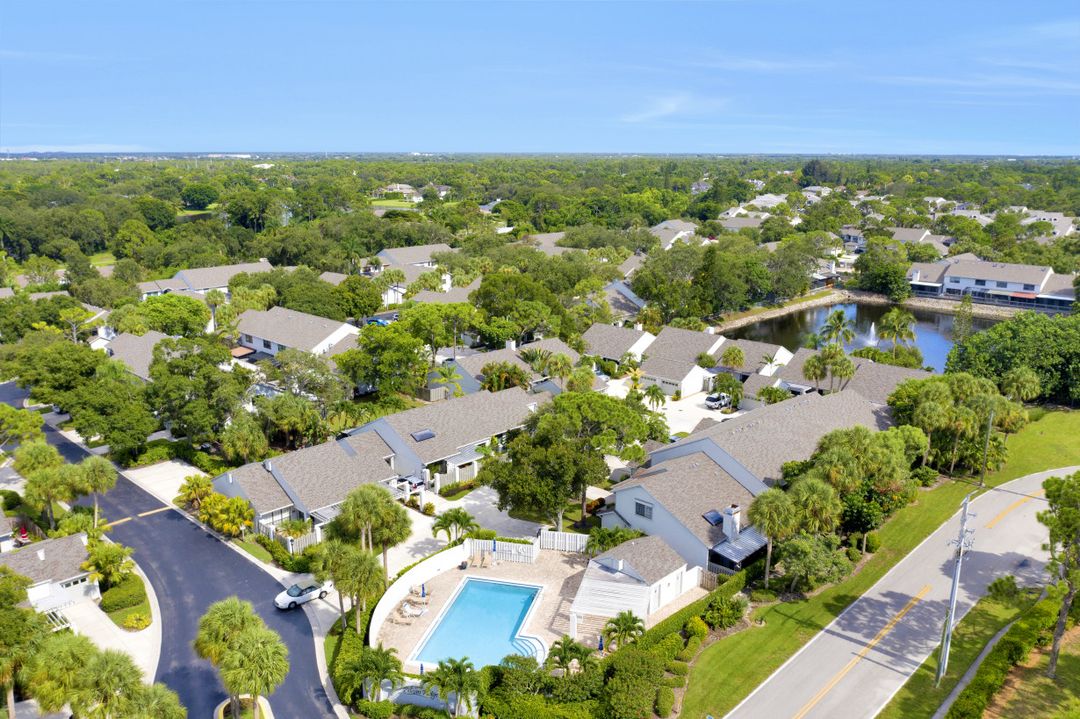 879 Meadowland Dr #O, Naples, FL 34108