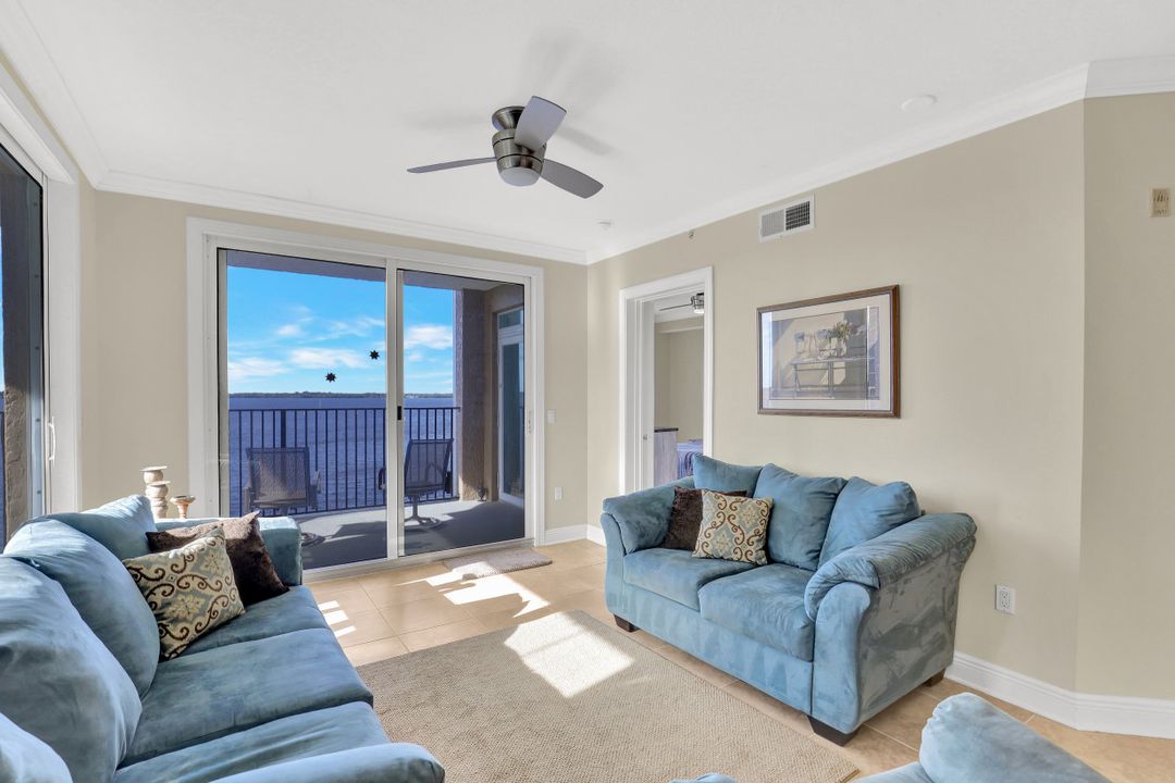 2825 Palm Beach Blvd #519, Fort Myers, FL 33916