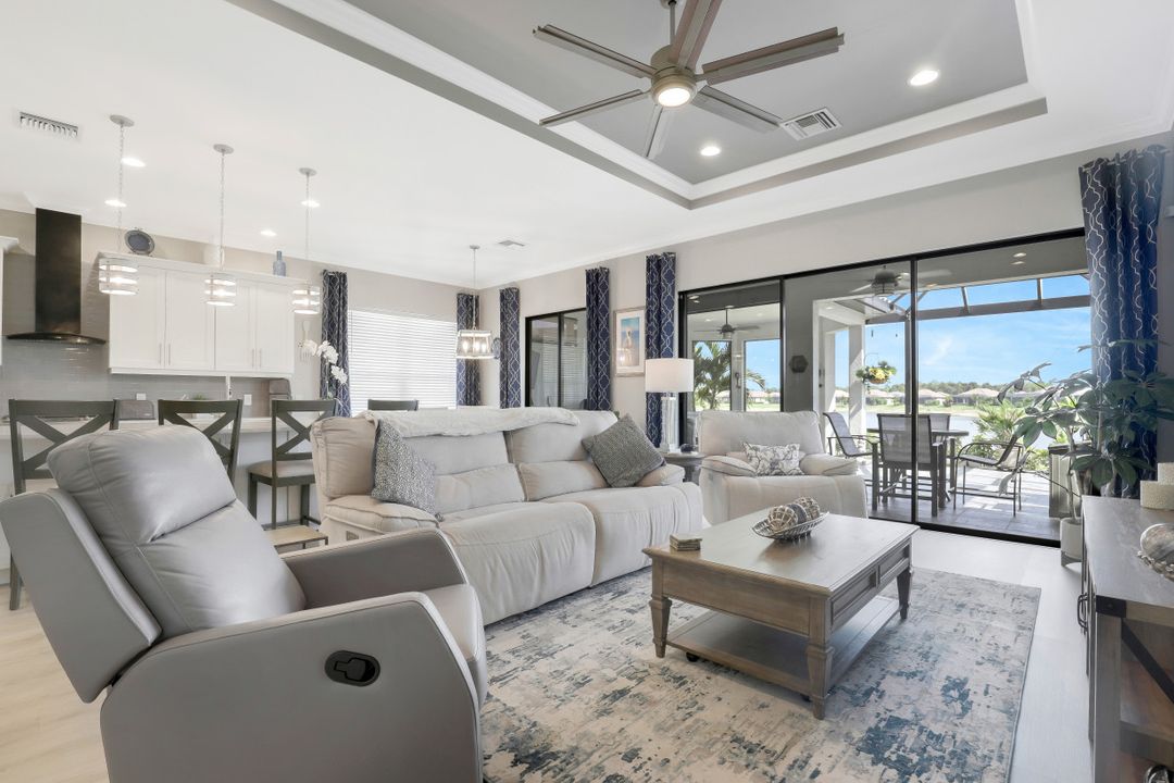 19698 Estero Pointe Ln, Fort Myers, FL 33908