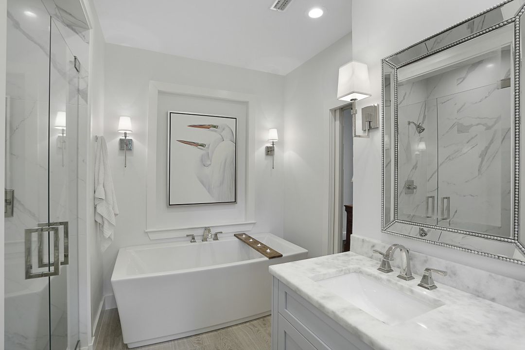 3824 Survey Cir, Bonita Springs, FL 34134