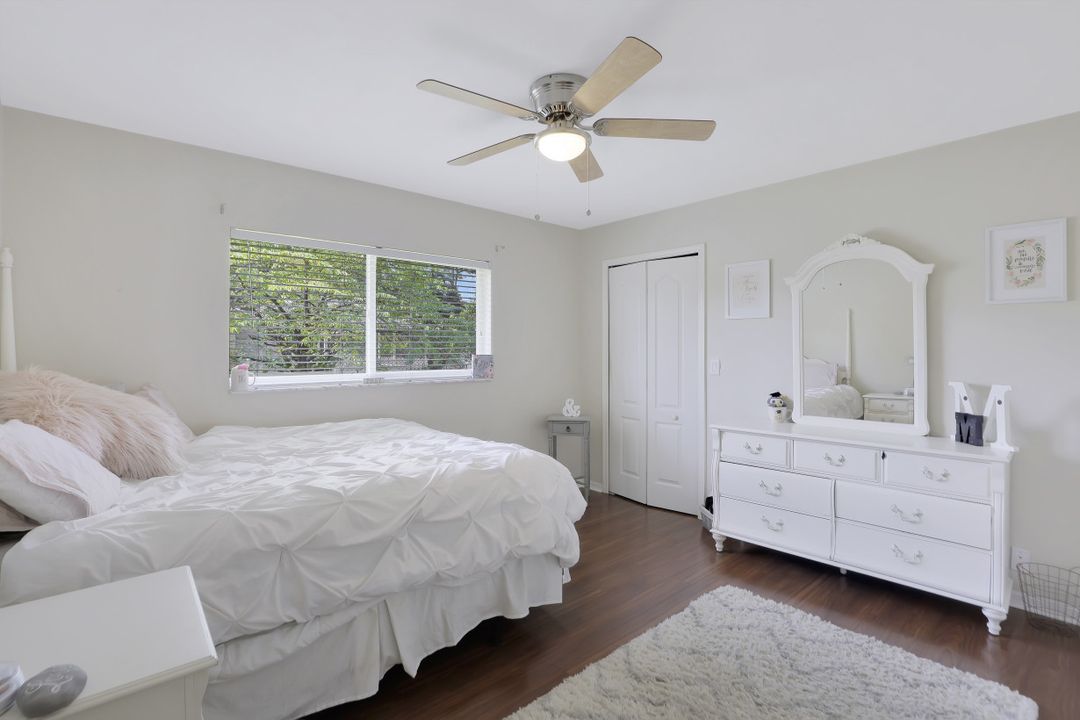 6665 Dabney St, Fort Myers, FL 33966