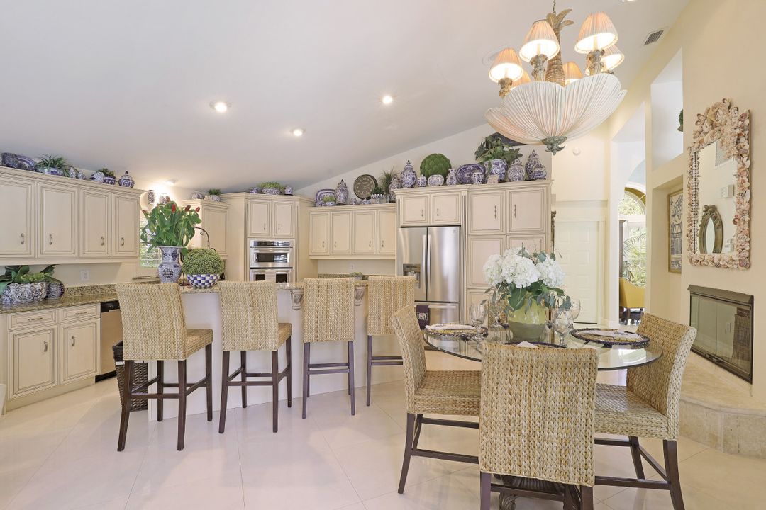 3291 Riverpark Ct, Bonita Springs, FL 34134