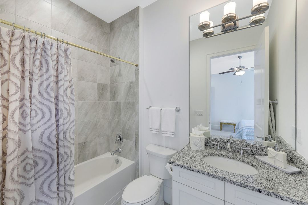 16380 Corsica Way #201, Naples, FL 34110