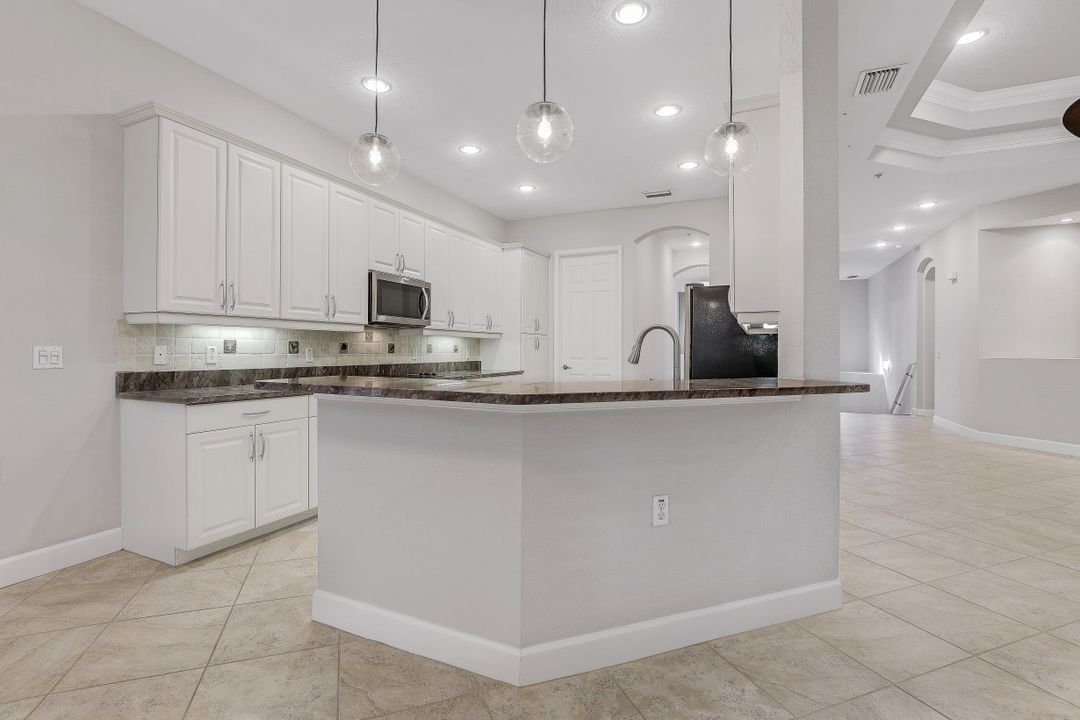 26437 Lucky Stone Rd #Apt. 202, Bonita Springs, FL 34135