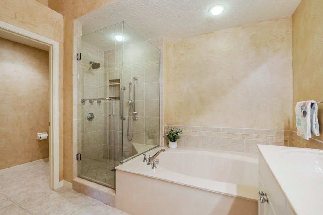 24351 Sandpiper Isle Way #504, Bonita Springs, FL 34134