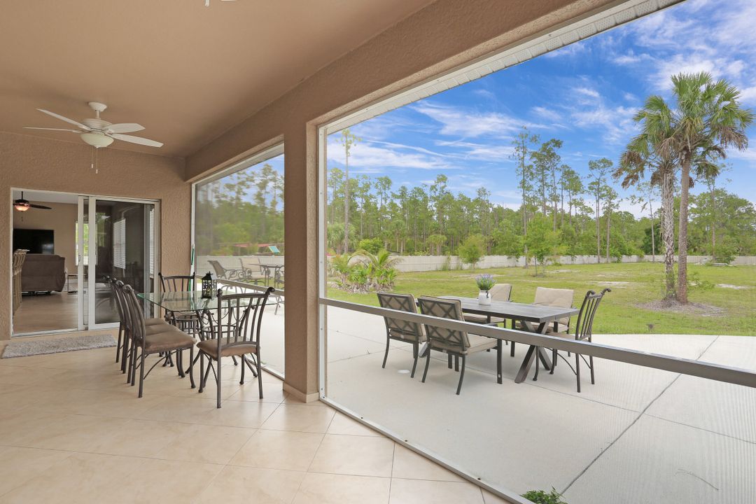 1462 Everglades Blvd N, Naples, FL 34120