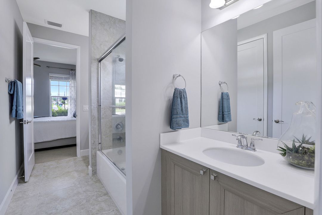 14684 Tropical Dr, Naples, FL 34114