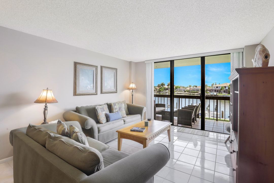 693 Seaview Ct #A-206, Marco Island, FL 34145