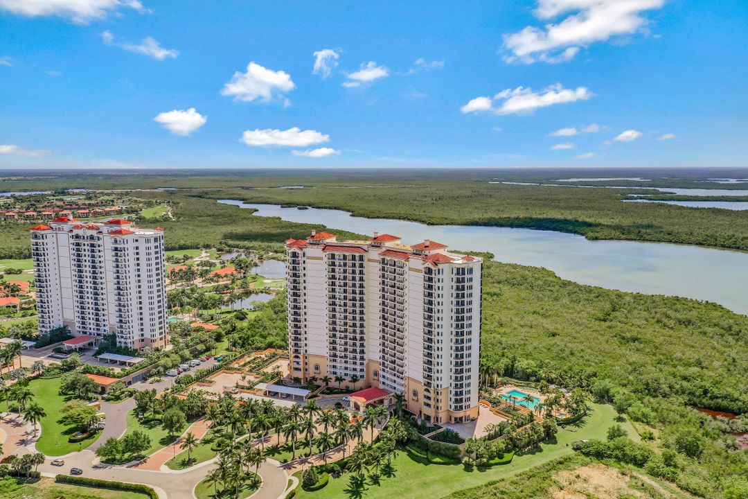 1050 Borghese Ln #303, Naples, FL 34114