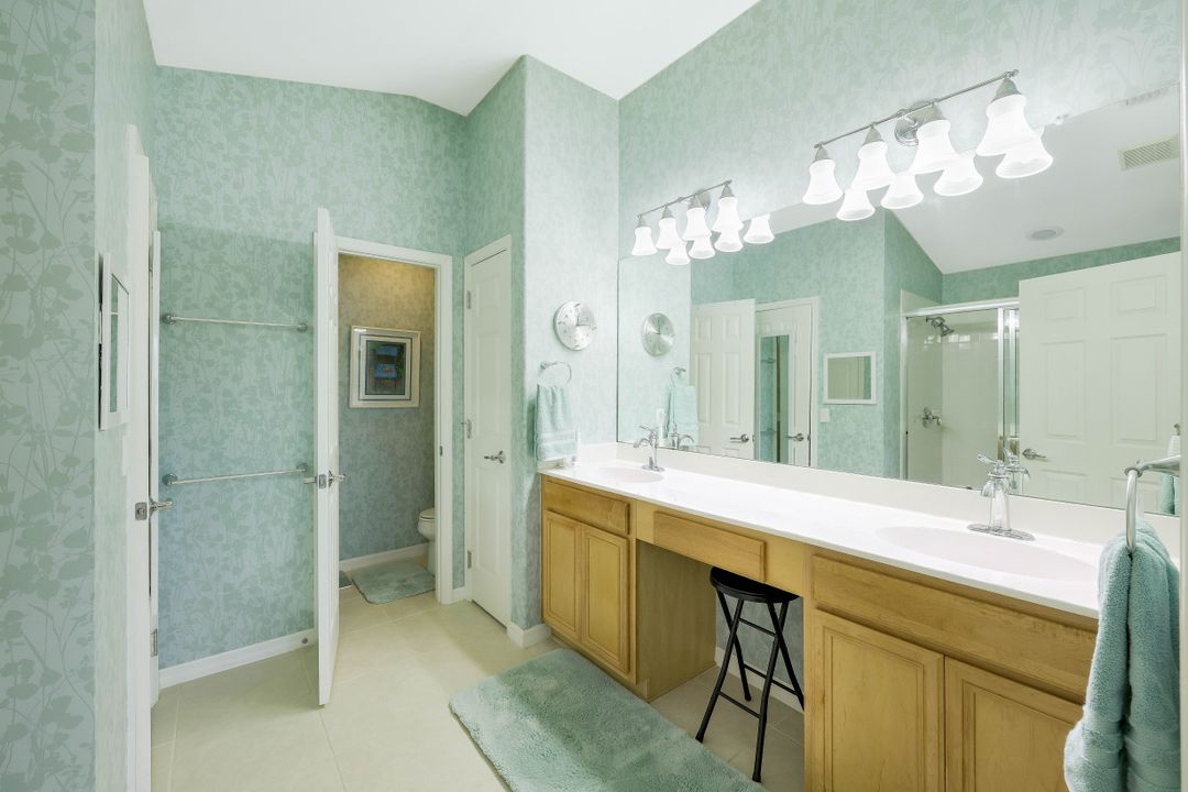 2538 Greendale Pl, Cape Coral, FL 33991