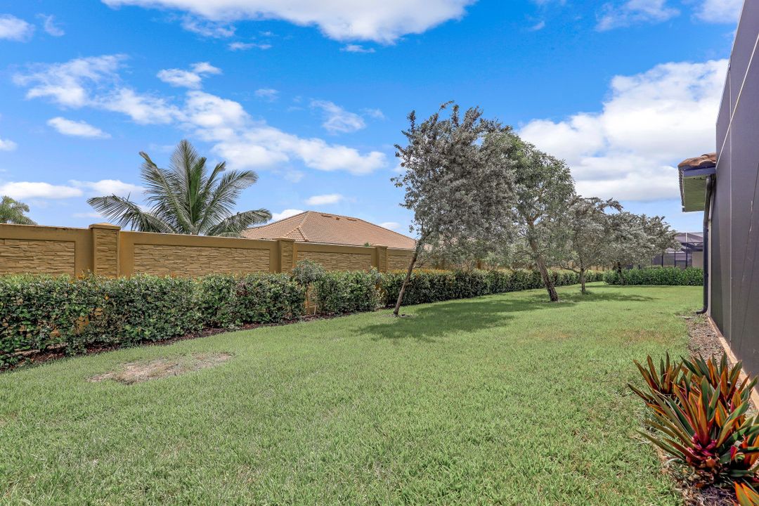 23352 Sanabria Loop, Bonita Springs, FL 34135