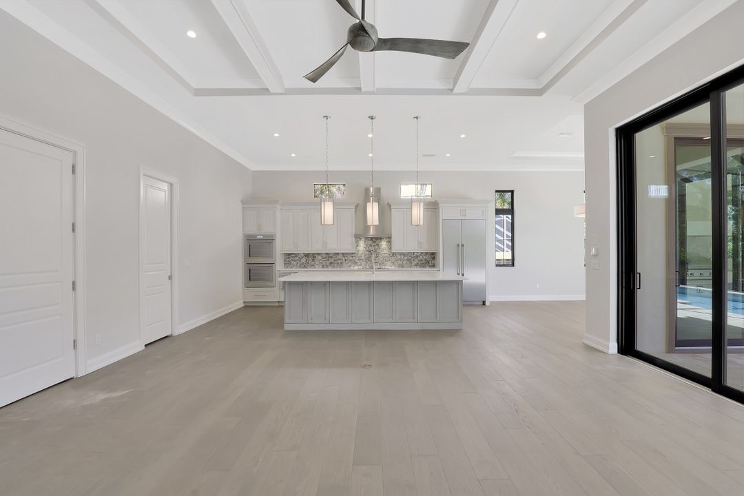 355 Hideaway Cir S, Marco Island, FL 34145