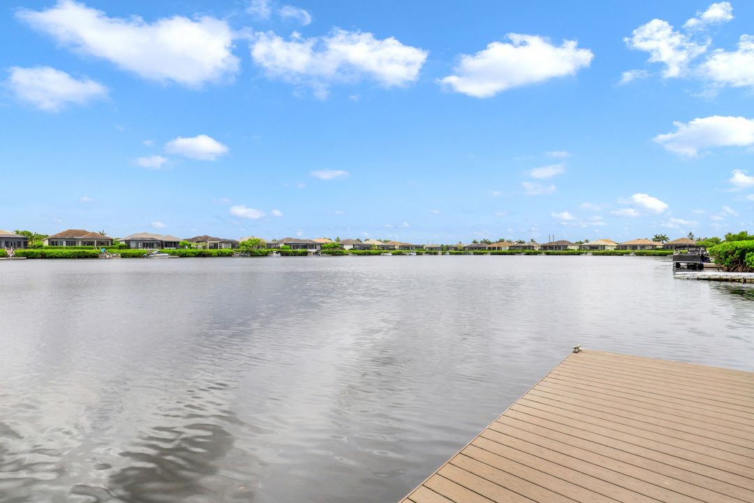 17214 Hidden Estates Cir, Fort Myers, FL 33908