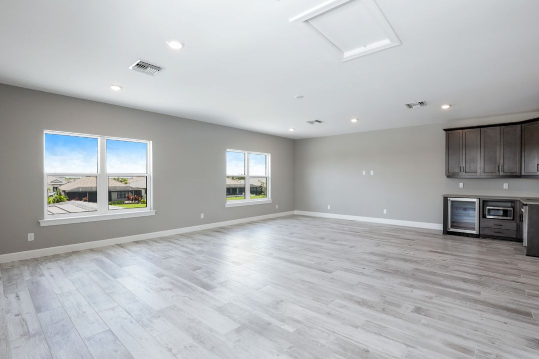 11430 Canal Grande Dr, Fort Myers, FL 33913