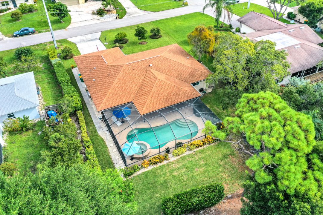 74 9th St, Bonita Springs, FL 34135