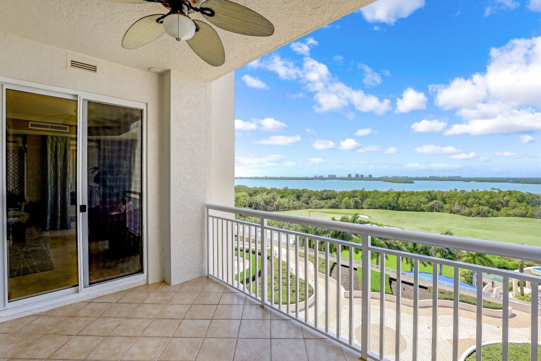 4951 Bonita Bay Blvd #704, Bonita Springs, FL 34134