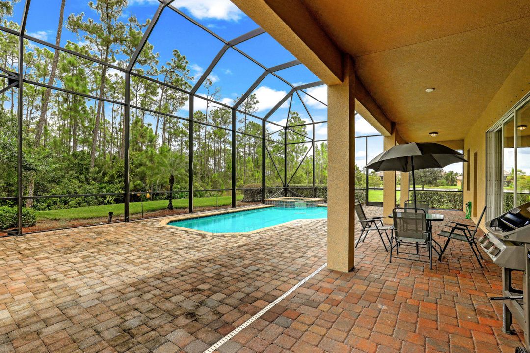 21001 Bosco Ct, Estero, FL 33928