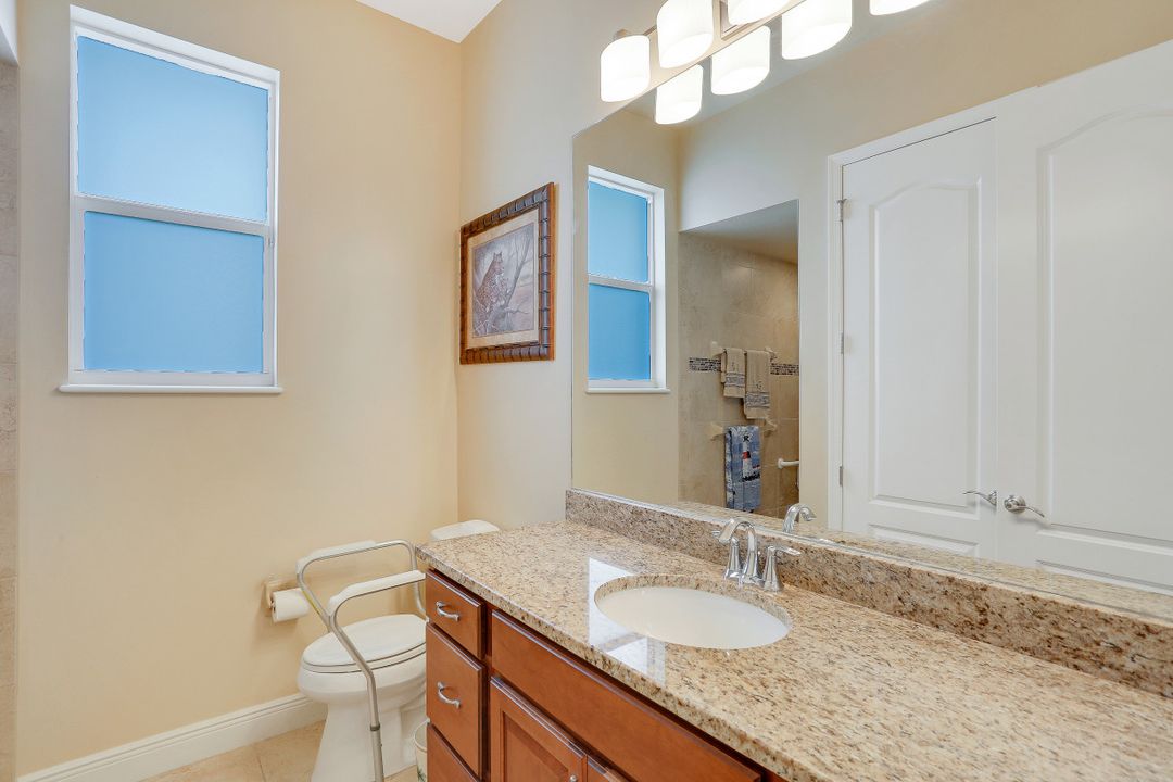 719 Coral Dr, Cape Coral, FL 33904