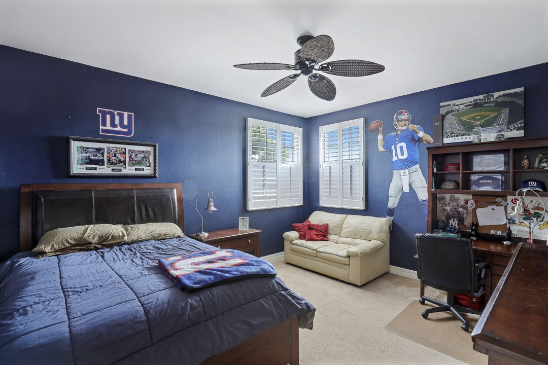 1857 Senegal Date Dr, Naples, FL 34119