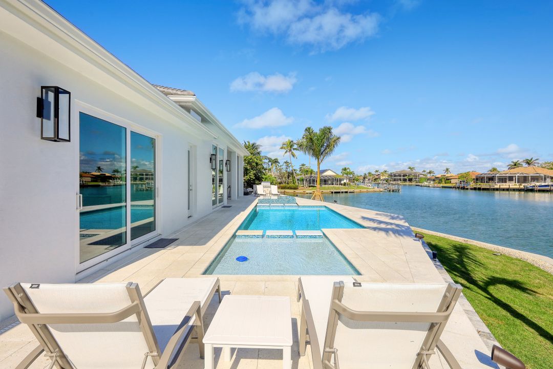 1250 Spanish Ct, Marco Island, FL 34145