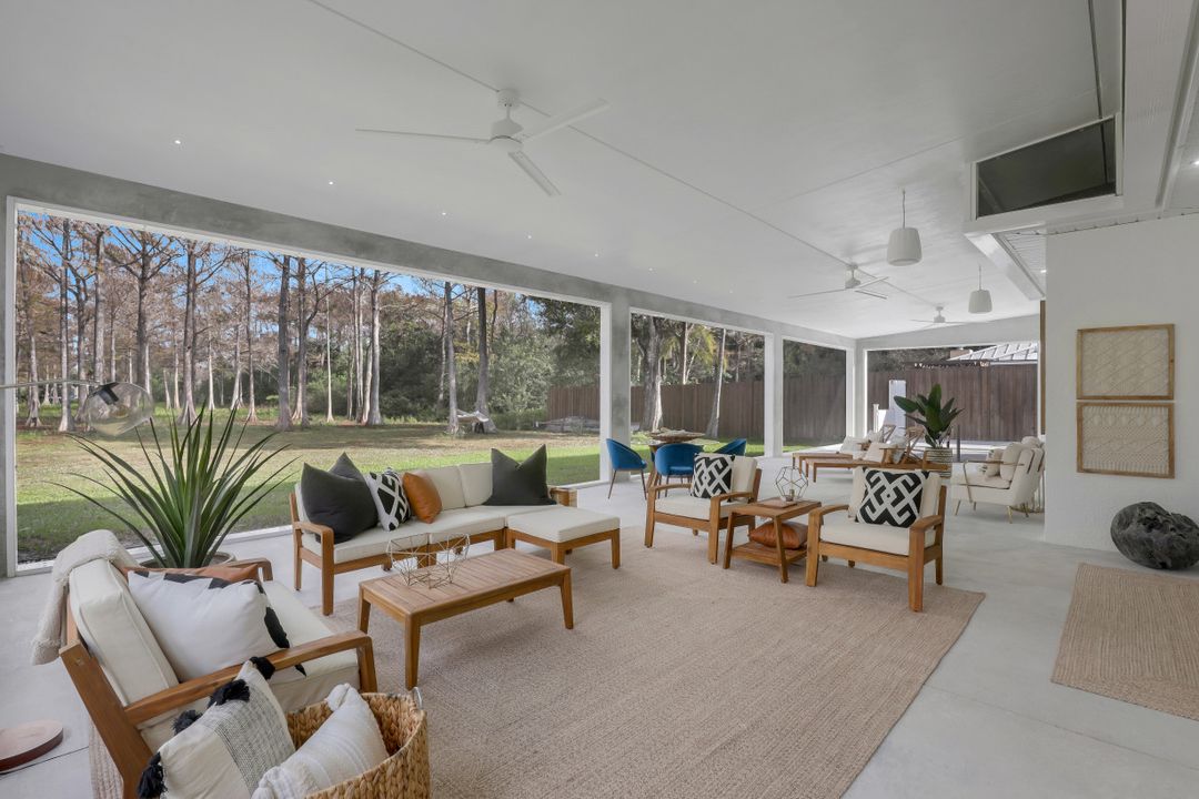 5995 Lancewood Way, Naples, FL 34116