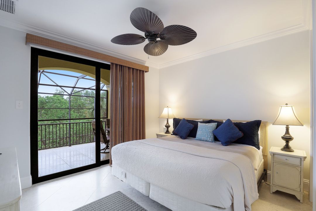 500 Spinnaker Dr, Marco Island, FL 34145