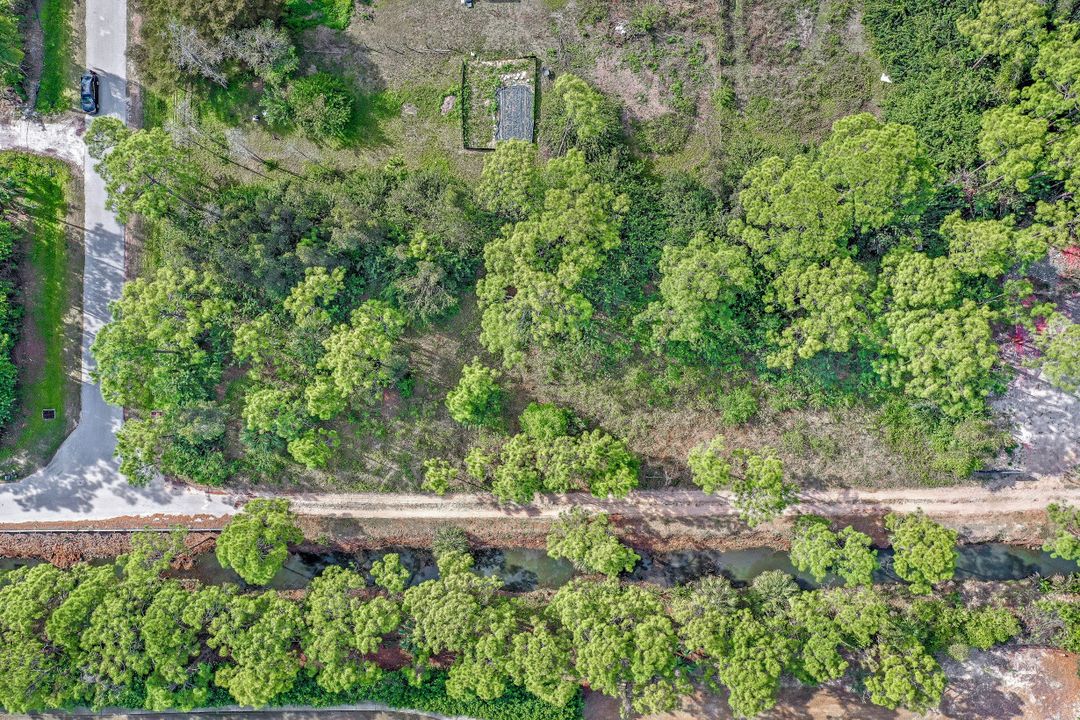 24000 Rocky Rd, Bonita Springs, FL 34135