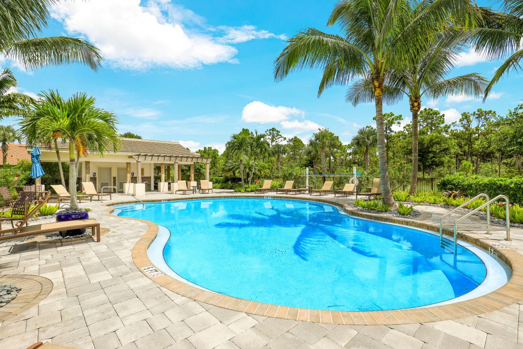 19657 Estero Pointe Ln, Fort Myers, FL 33908