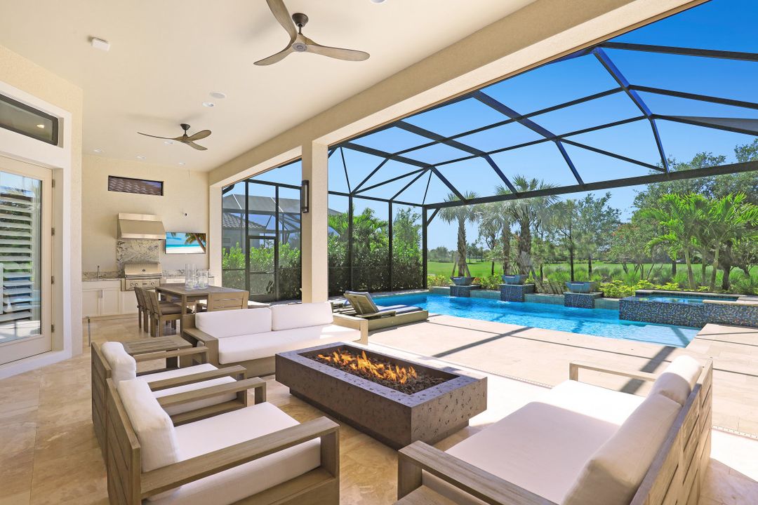 9328 Tulipano Ter, Naples, FL 34119