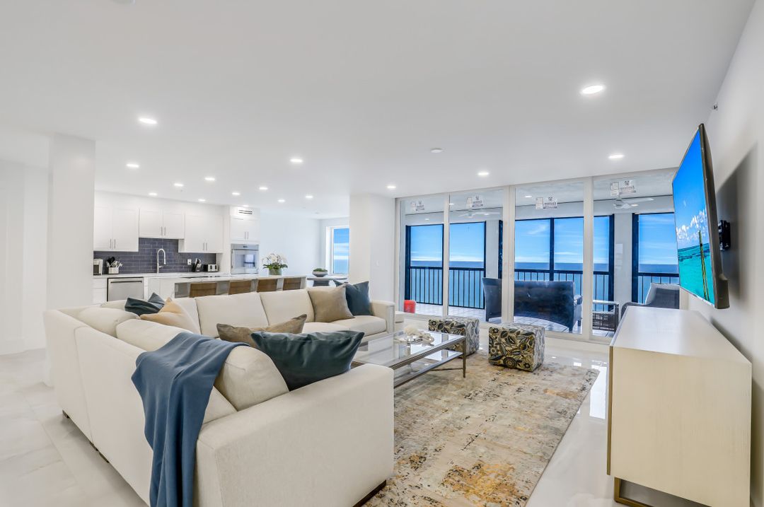 8171 Bay Colony Dr #1602, Naples, FL 34108