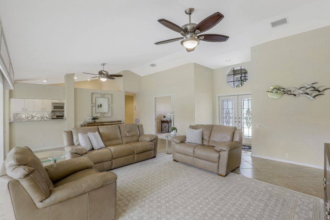 13250 Bridgeford Ave, Bonita Springs, FL 34135