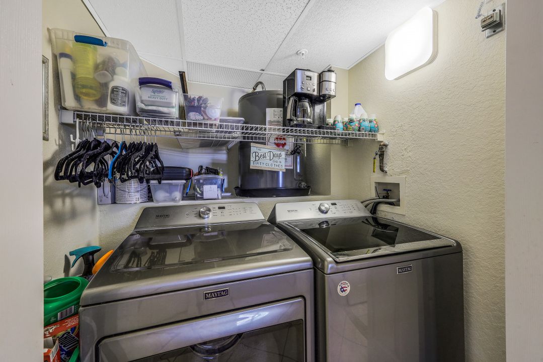 6940 Satinleaf Rd N #101, Naples, FL 34109
