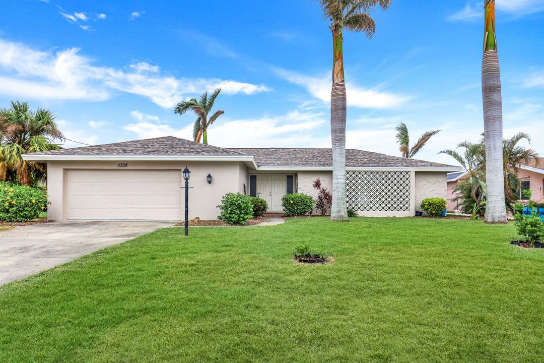 5328 Delano Ct, Cape Coral, FL 33904
