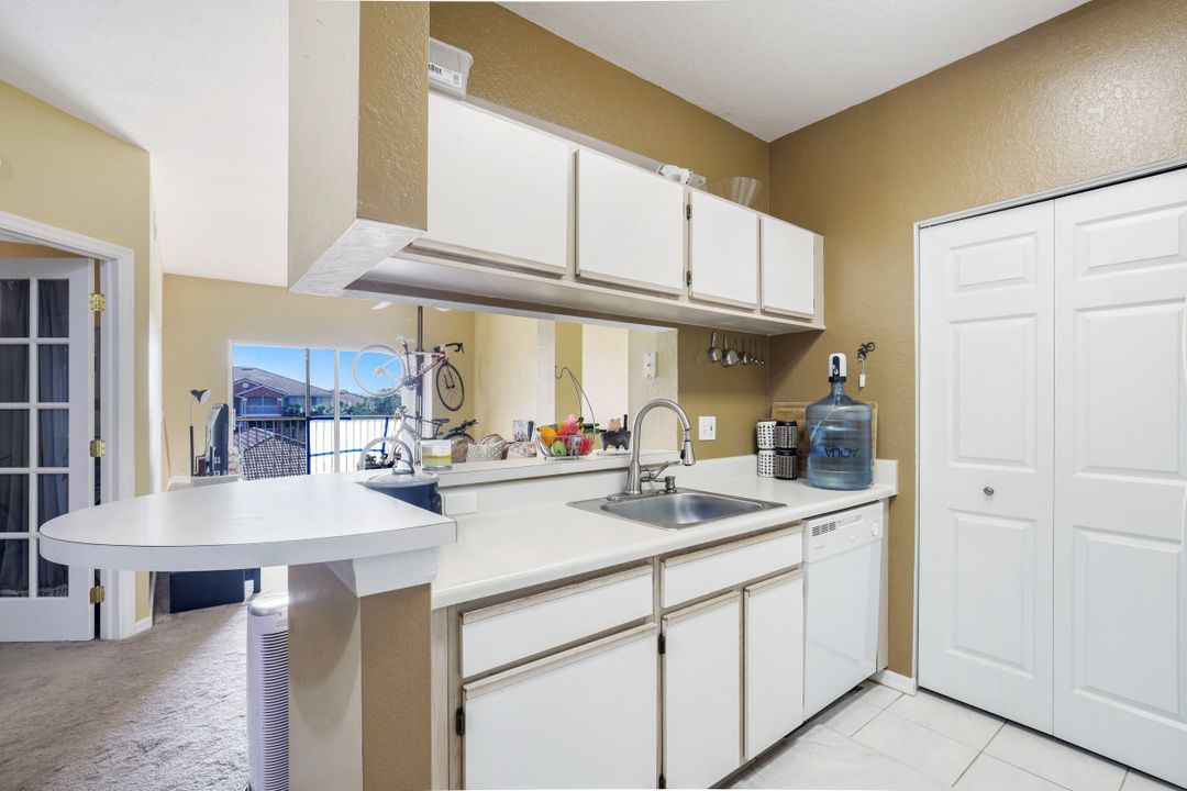 6321 Aragon Way #306, Fort Myers, FL 33966