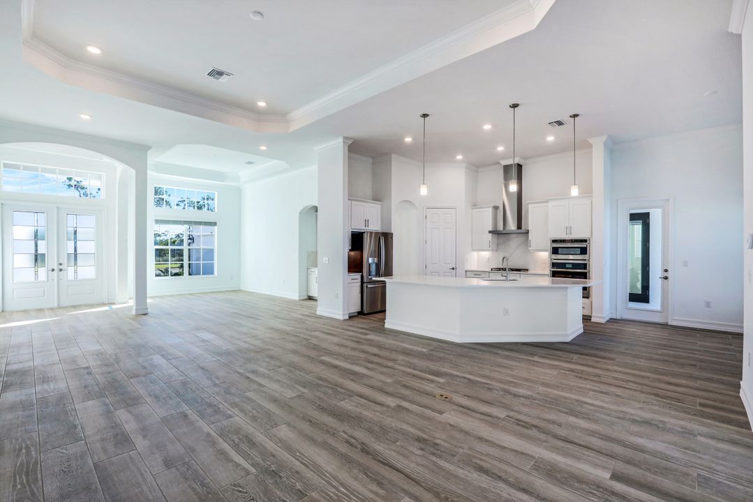 13896 Blue Bay Cir, Fort Myers, FL 33913