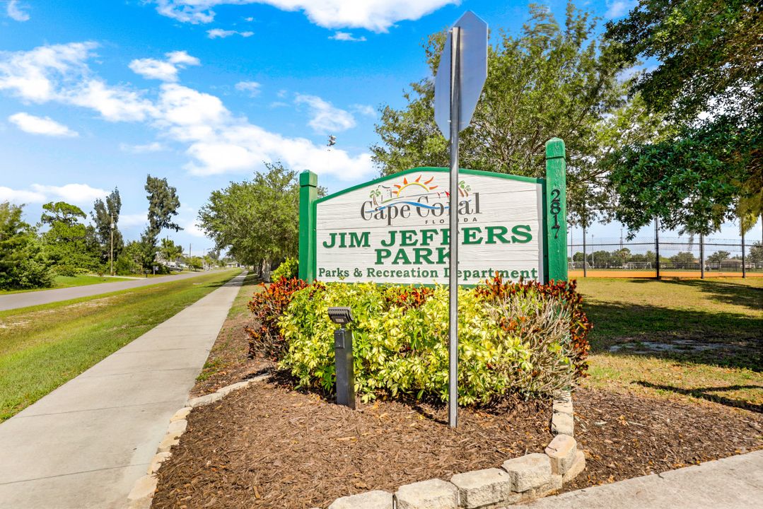 2105 NW 3rd Terrace, Cape Coral, FL 33993