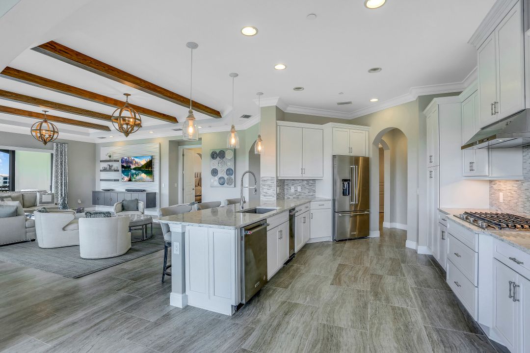 16444 Carrara Way #301, Naples, FL 34110