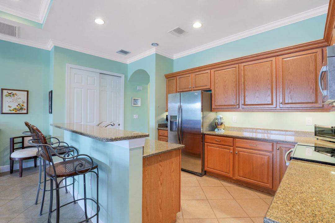 13564 Manchester Way, Naples, FL 34109