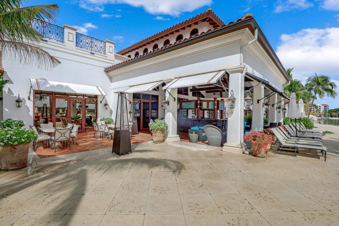 10095 Valiant Ct #201, Miromar Lakes, FL 33913