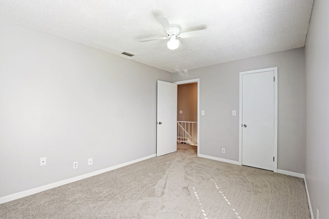 5848 Queen Elizabeth Way ##2, Fort Myers, FL 33907