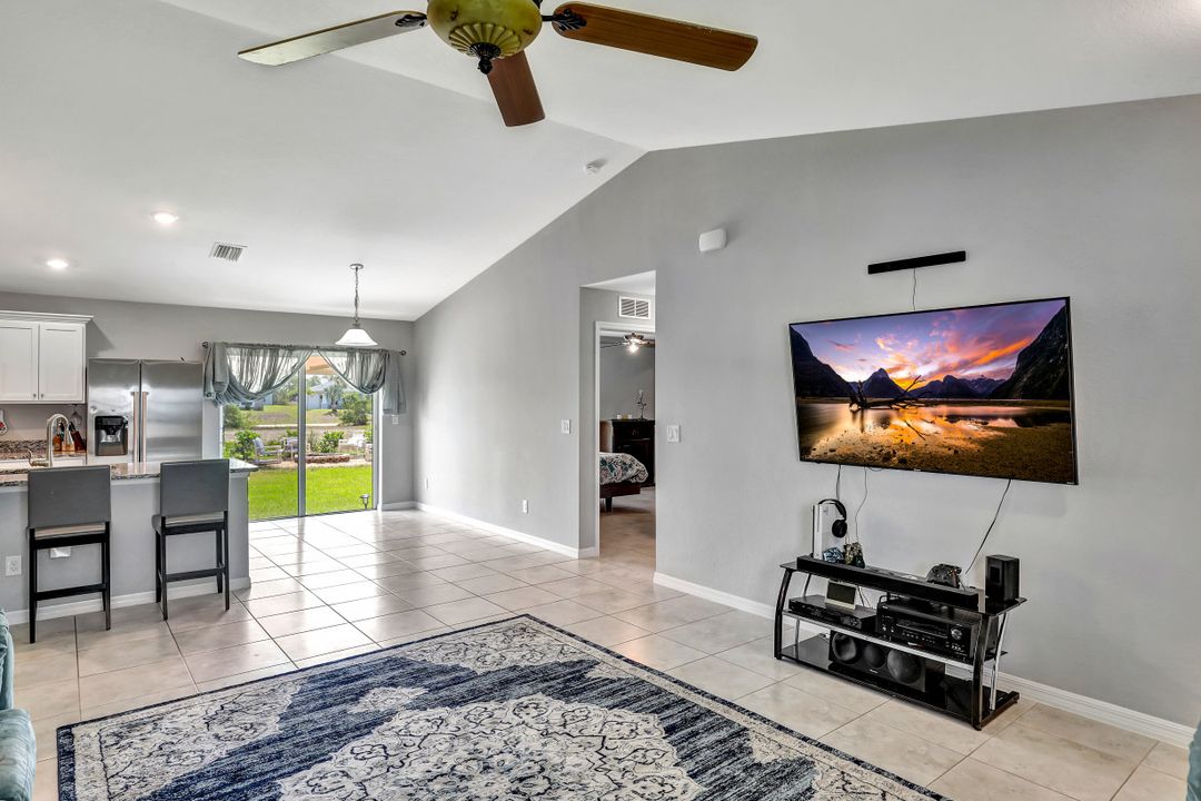 2837 NW 24th Ave, Cape Coral, FL 33993