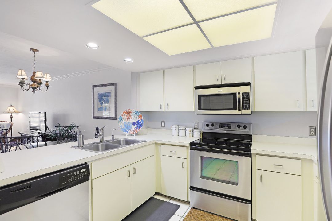 883 Collier Ct ##102, Marco Island, FL 34145