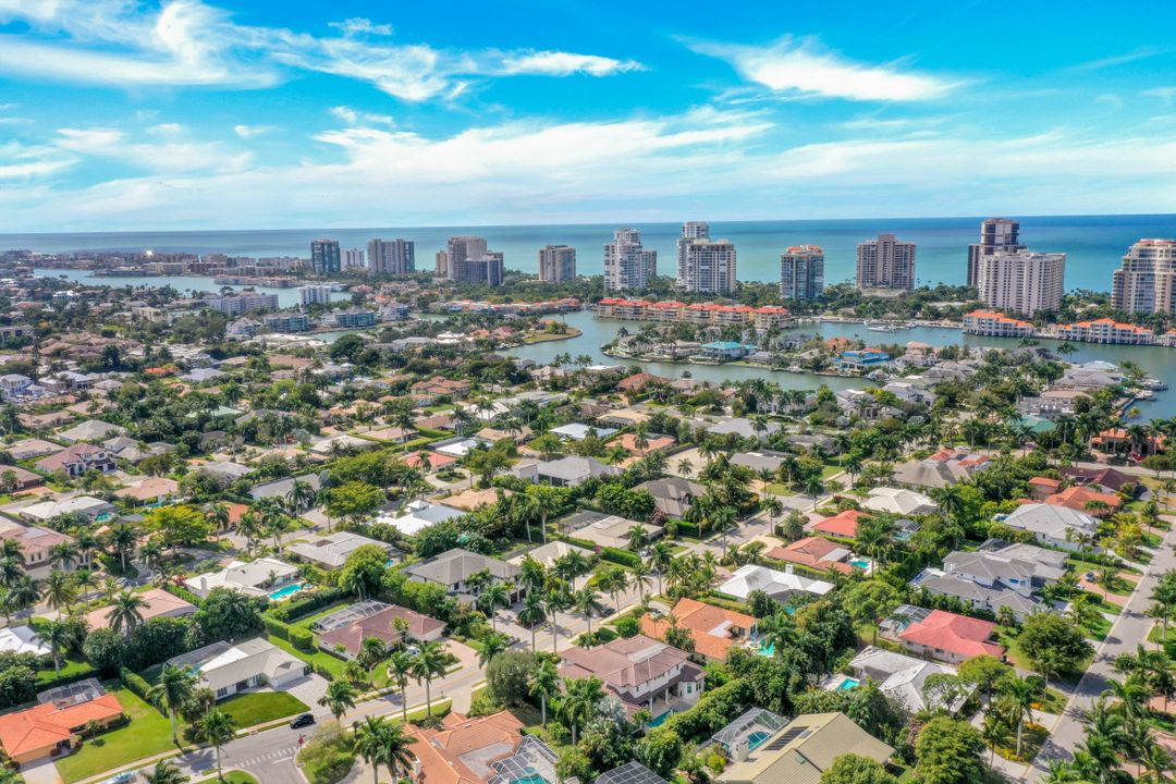 569 Neapolitan Way, Naples, FL 34103